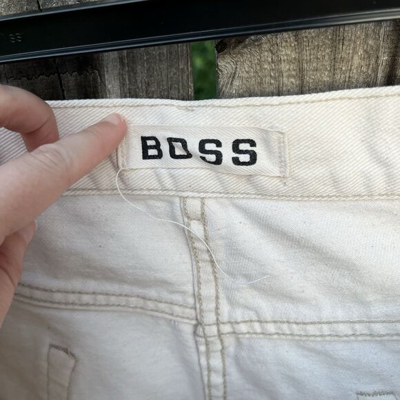 Vintage Boss Shorts Mens 36 White Denim Hip Hop Rap 90s Baggy Spellout Logo Fray - Picture 13 of 16